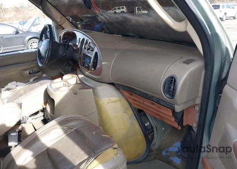 2006 Ford E-150 Commercial/Recreational from USA, damaged, VIN 1FDRE14L46HA93288